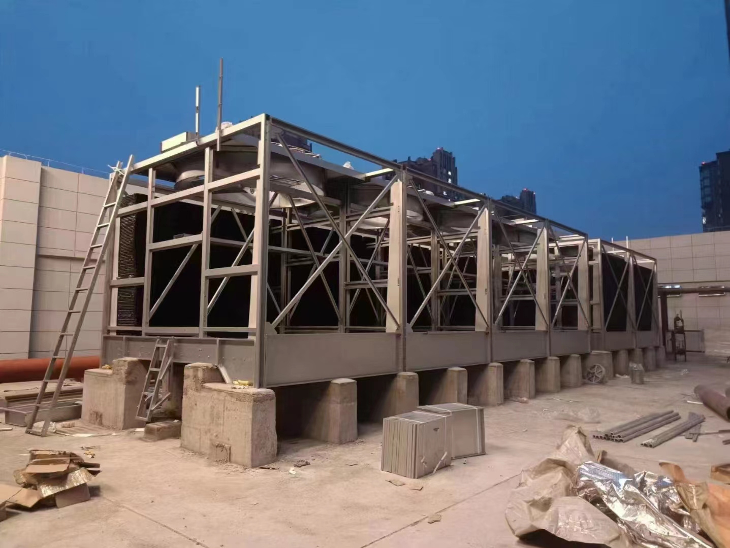 開式冷卻塔點滴式填料的制作過程(開式逆流冷卻塔)